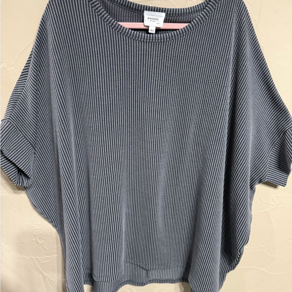 ANDREE BY UNIT Gray Ribbed Dolman Sleeve Top